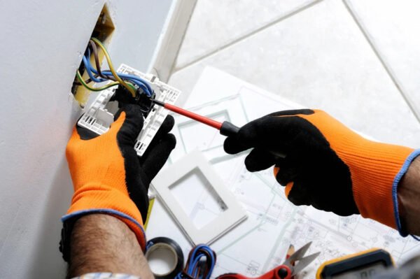 Serviços de Eletricista em Cuiabá e Várzea Grande